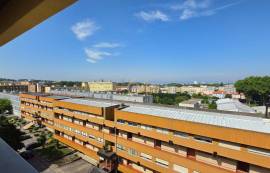 2 Bedroom Apartment with Terrace 2 Bedroom Apartment with Terrace