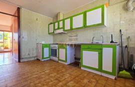 2 Bedroom Apartment with Terrace 2 Bedroom Apartment with Terrace