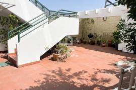 4+1 bedroom villa in Leça do Balio, Matosinhos, Porto, in a cul-de-sac, with garage for 3 cars 4+1 bedroom villa in Leça do Balio, Matosinhos, Porto, in a cul-de-sac, with garage for 3 cars