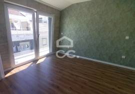 Terraced house in a central area of the city of Alcobaça. Terraced house in a central area of the city of Alcobaça.
