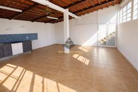 villa with swimming pool in Setúbal villa with swimming pool in Setúbal