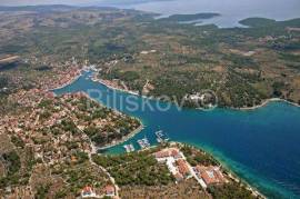 Brač, Milna for sale 3794 m2 agricultural land