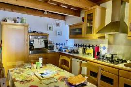 Charming 18th Century Village House, Entirely Renovated, With 2 Bedrooms And A Sunny Terrace.