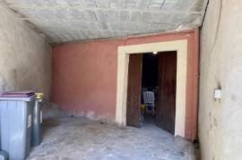 Charming 18th Century Village House, Entirely Renovated, With 2 Bedrooms And A Sunny Terrace.