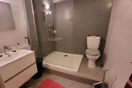 Charming Village House In Excellent Condition, Offering 90 M2 Of Living Space, Close To All Amenities.