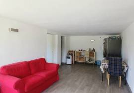 Beautifully Renovated House With 4 Bedrooms, Garage, Terrace And Garden, In An Idyllic Environment.