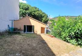 Beautifully Renovated House With 4 Bedrooms, Garage, Terrace And Garden, In An Idyllic Environment.