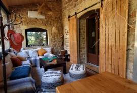 7 room, 218m2 Stone house for sale in Gabian - 535 000 € * 7 room, 218m2 Stone house for sale in Gabian - 535 000 € *