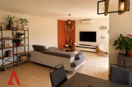 5 room, 140m2 House for sale in Laurens - 440 000 € * 5 room, 140m2 House for sale in Laurens - 440 000 € *
