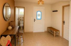 5 room, 140m2 House for sale in Laurens - 440 000 € * 5 room, 140m2 House for sale in Laurens - 440 000 € *