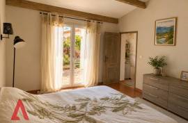 5 room, 140m2 House for sale in Laurens - 440 000 € * 5 room, 140m2 House for sale in Laurens - 440 000 € *