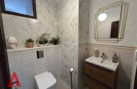 4 room, 120m2 House for sale in Nezignan l'eveque - 370 000 € * 4 room, 120m2 House for sale in Nezignan l'eveque - 370 000 € *