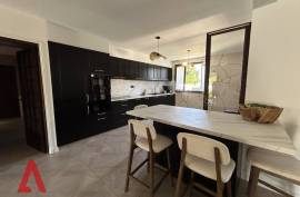 4 room, 120m2 House for sale in Nezignan l'eveque - 370 000 € * 4 room, 120m2 House for sale in Nezignan l'eveque - 370 000 € *