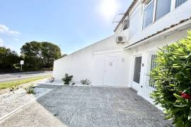 listing listing