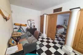 listing listing