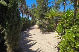listing listing
