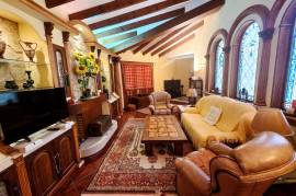 listing listing