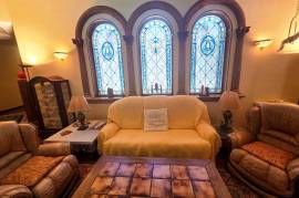 listing listing