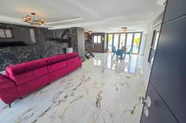 listing listing