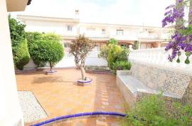 listing listing