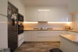 listing listing