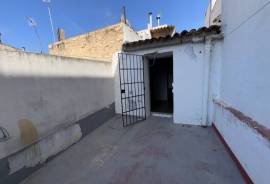 listing listing
