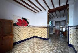 listing listing