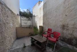 listing listing