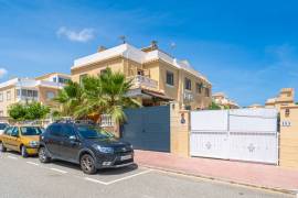listing listing