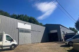 Local industriel 745 m² Saint Romain en Gier