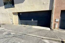 PROCHE TIMONE, DOUBLE PLACE DE PARKING