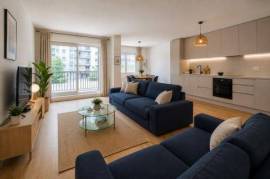 Paris 11e Saint-Ambroise | 4 p de 90 m² rénové avec balcon filant de 16 m²