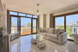 Lovely 2 bedroom house in Upper Town, Gibraltar