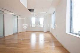 Trstenik, office space in an attractive location