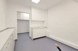 Apartament For Sale | Turnkey Medical Clinic Space | Bucharest | National Arena