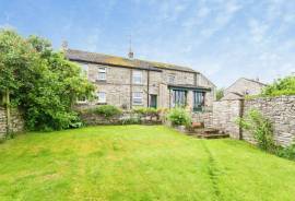 listing listing