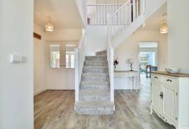listing listing