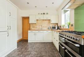 listing listing