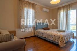 Maisonette 570 sq.m for sale