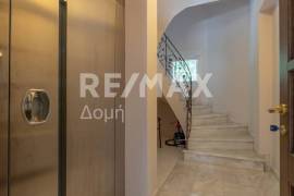 Maisonette 570 sq.m for sale