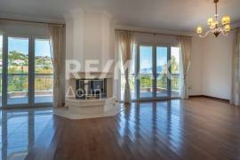 Maisonette 570 sq.m for sale