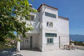 House 182 sq.m for sale