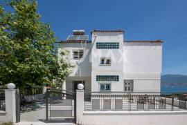 House 182 sq.m for sale