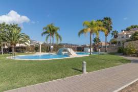 listing listing