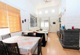 listing listing