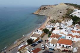 2 Bedroom apartment with spectacular sea view