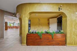 A business with Summer Soul - Restaurant in Praia da Rocha A business with Summer Soul - Restaurant in Praia da Rocha