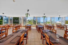 A business with Summer Soul - Restaurant in Praia da Rocha A business with Summer Soul - Restaurant in Praia da Rocha