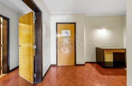 1 Bedroom Apartment in Tourist Resort with Pools and Services in Albufeira 1 Bedroom Apartment in Tourist Resort with Pools and Services in Albufeira