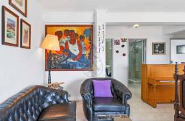 Spacious apartment in Portimão with urban views Spacious apartment in Portimão with urban views
